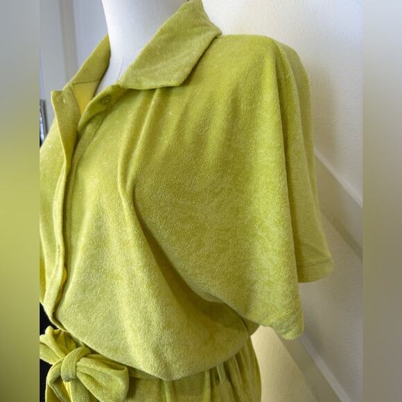 NWT Andie Swim Terry Button-Up Short Romper Honeysuckle Swim Cover
Size Small - Picture 2 of 8